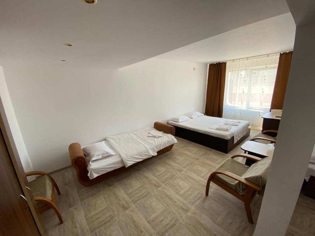 Hotel Gorj Târgu Jiu Buitenkant foto